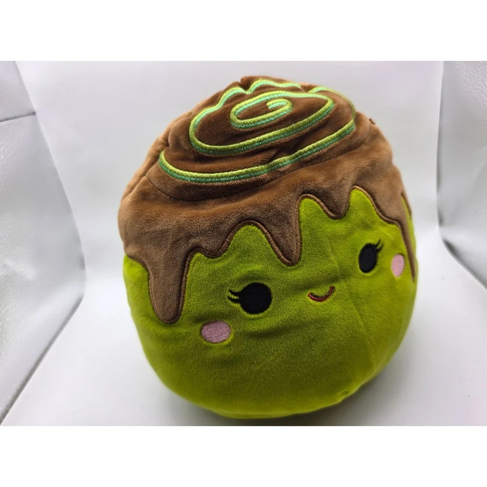 Squishmallow Chanel the Cinnamon Roll 8 Inch Green Brown Plush Kellytoy 0063